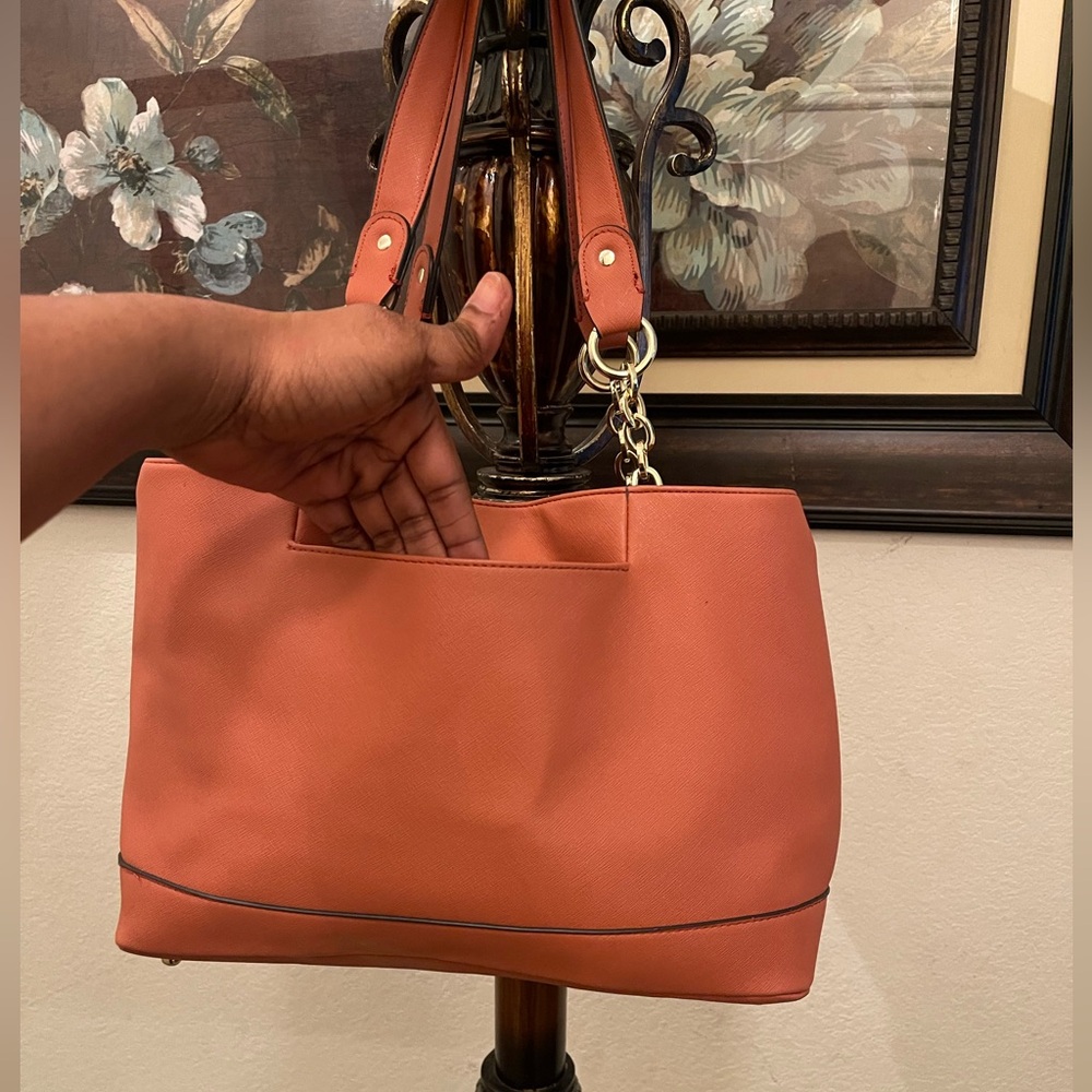 Liz Claiborne please check or picture of condition - Picture 6 of 17